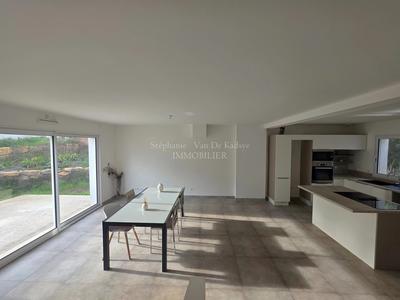 Villa - 120 m² - 5 pièces