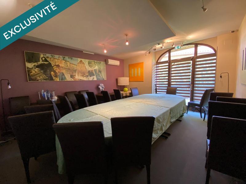 Local commercial - 284 m²