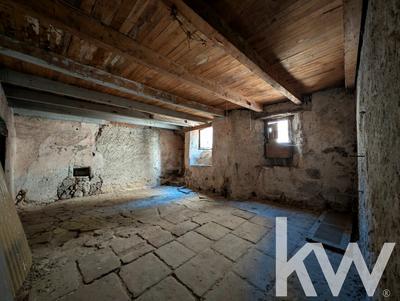 Maison en pierre - 374 m² - 11 pièces