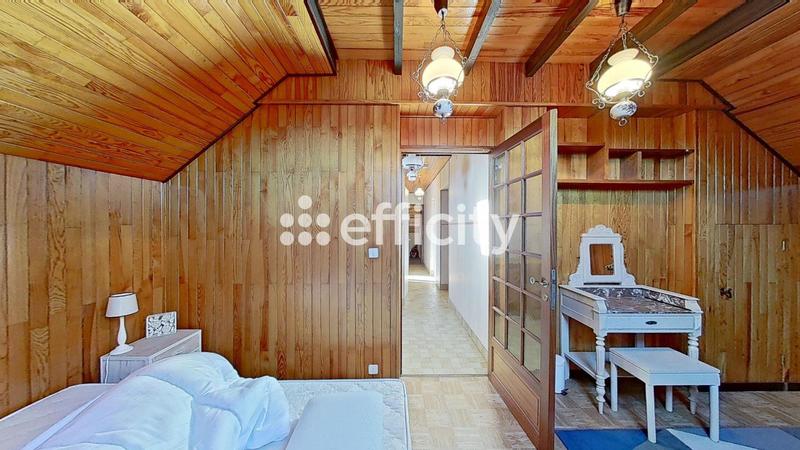 Maison - 145 m² - 6 pièces