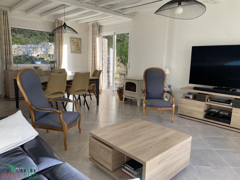 Pavillon - 120 m² - 5 pièces