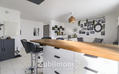 Appartement - 64 m² - 3 pièces