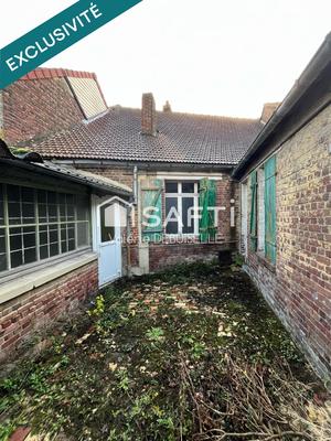 Maison - 90 m² - 5 pièces