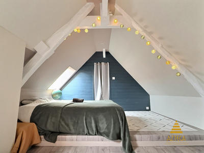 Maison - 176 m² - 8 pièces