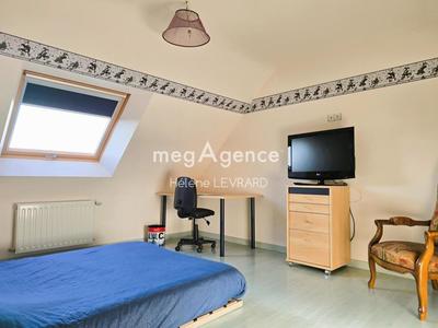 Pavillon - 148 m² - 8 pièces