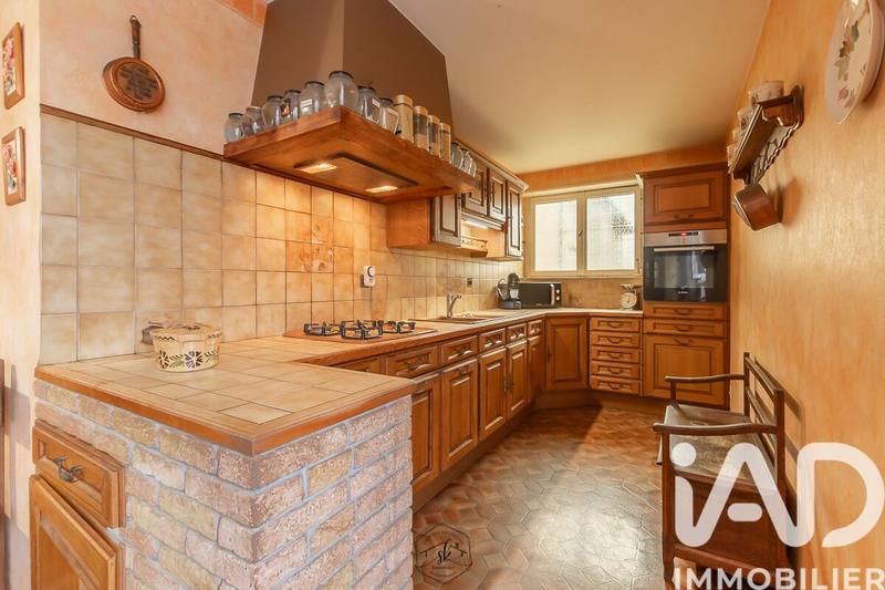 Maison - 194 m² - 7 pièces