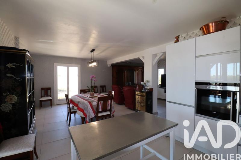 Maison - 121 m² - 5 pièces