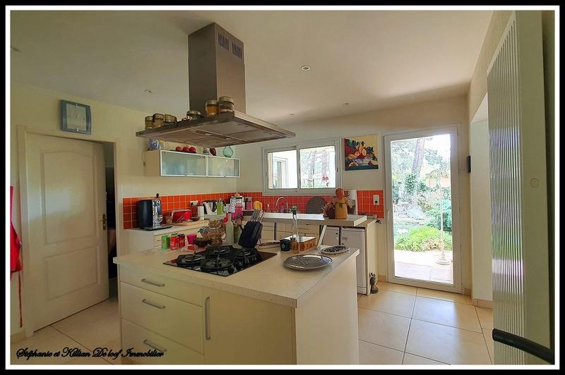 Maison d'architecte - 258 m² - 6 pièces