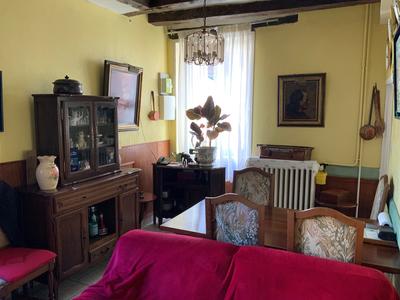 Maison - 93 m² - 4 pièces