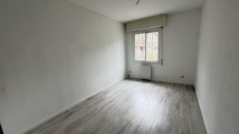 Appartement ancien - 90 m² - 5 pièces