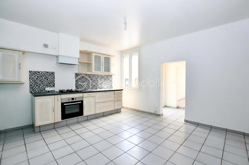 Maison de village - 86 m² - 4 pièces