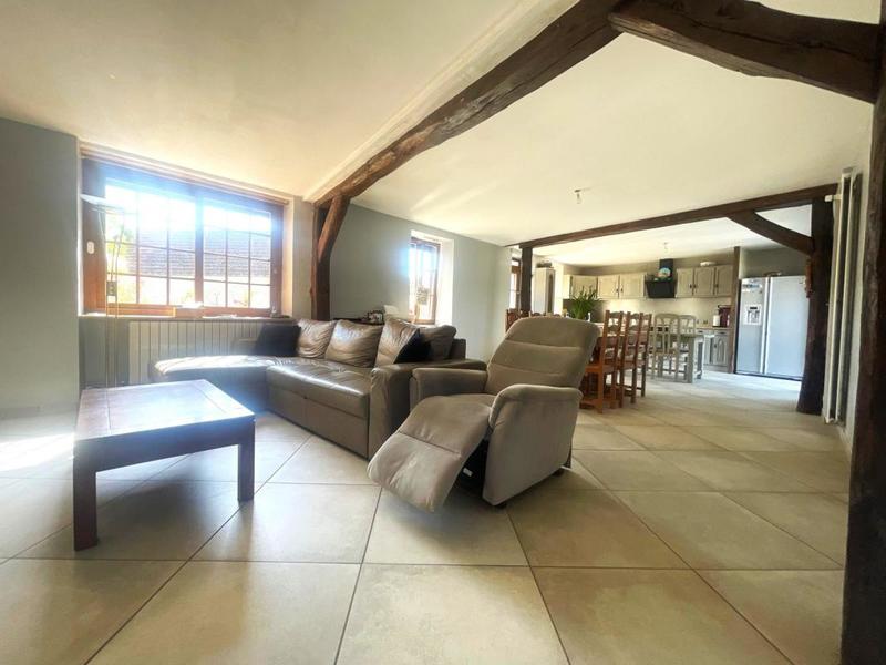 Maison en pierre - 198 m² - 10 pièces