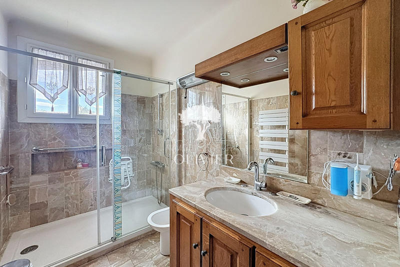 Maison - 136 m² - 5 pièces