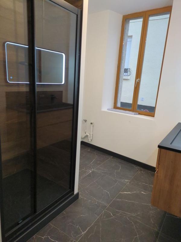 Appartement - 70 m² - 2 pièces