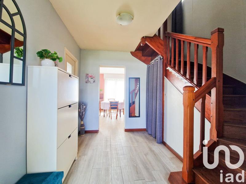 Maison - 98 m² - 5 pièces