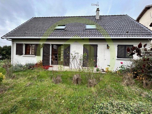 Maison - 121 m² - 5 pièces