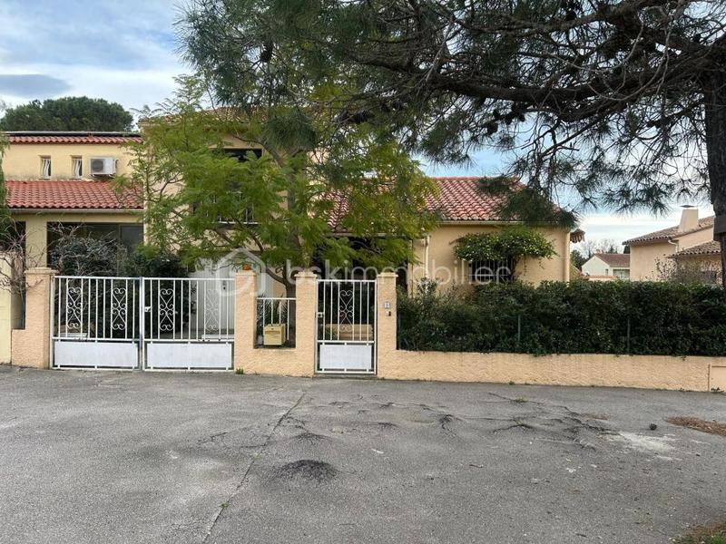 Maison - 95 m² - 3 pièces