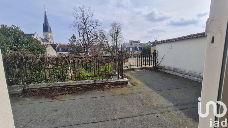 Maison - 281 m² - 8 pièces