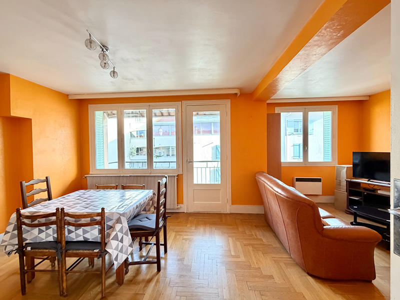 Appartement - 67 m² - 3 pièces