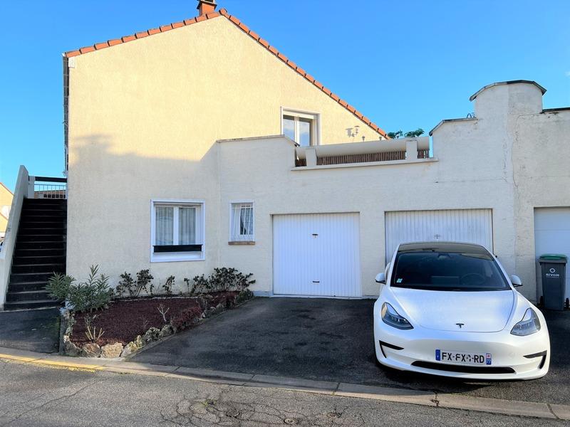 Appartement - 80 m² - 3 pièces