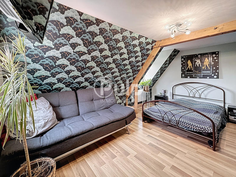 Pavillon - 93 m² - 5 pièces