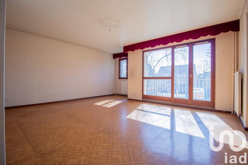 Appartement - 90 m² - 4 pièces