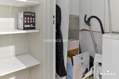 Chambre - 11 m² - 4 pièces