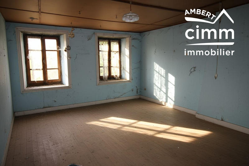 Maison - 99 m² - 7 pièces