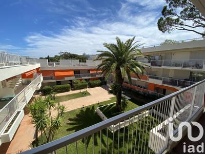 Studio - 14 m² - 1 pièce