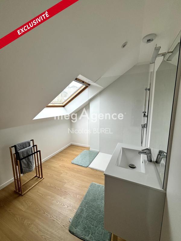 Appartement - 82 m² - 4 pièces