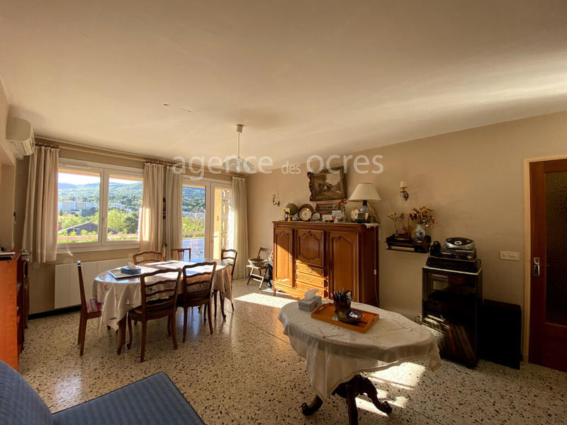 Appartement - 75 m² - 4 pièces