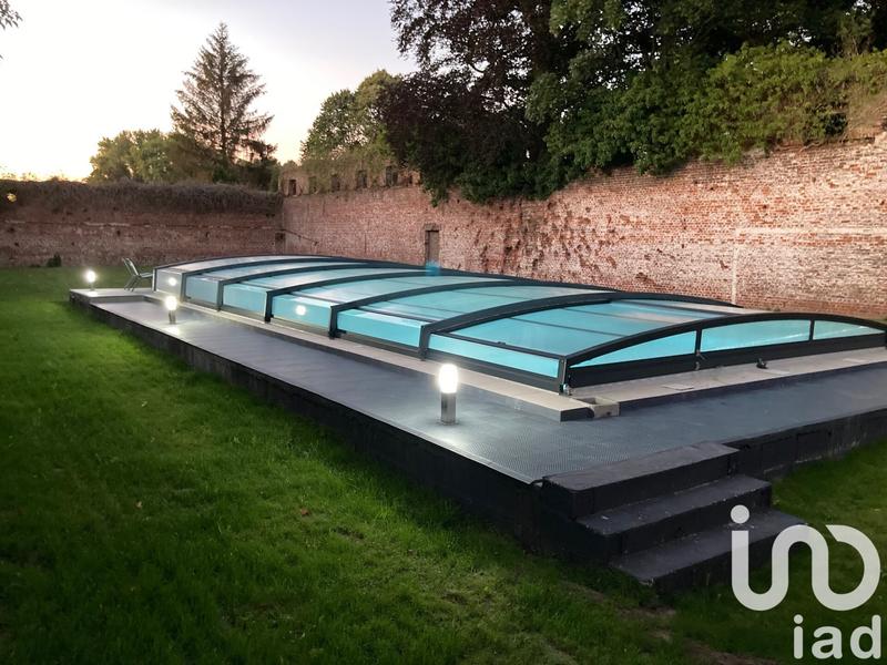 Maison - 260 m² - 8 pièces