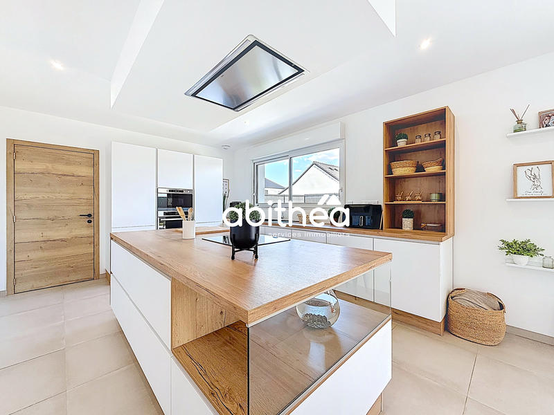 Maison - 144 m² - 6 pièces