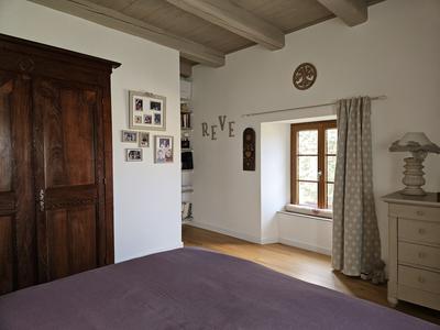 Maison traditionnelle - 214 m² - 9 pièces