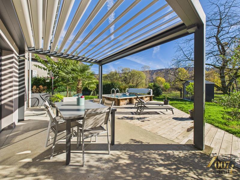 Maison contemporaine - 119 m² - 5 pièces