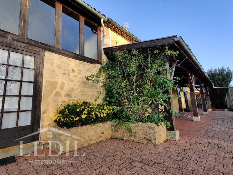 Maison en pierre - 135 m² - 4 pièces