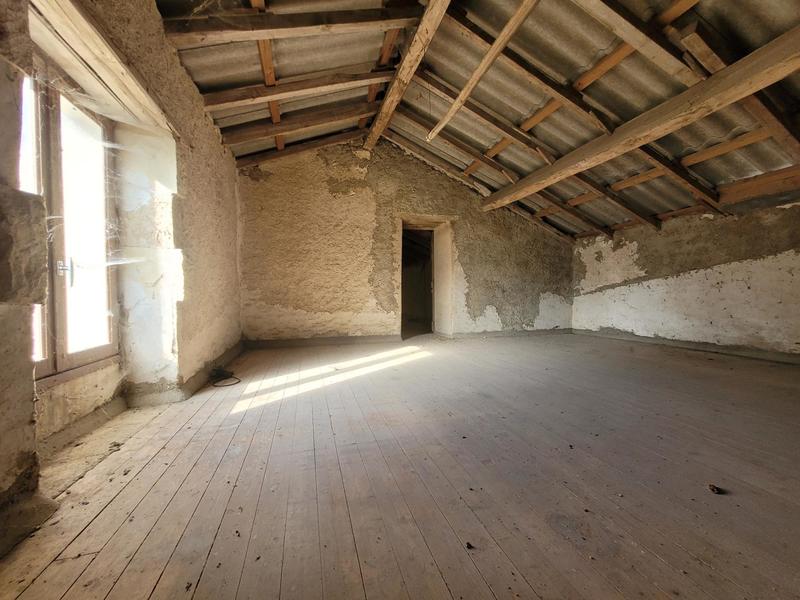 Maison - 200 m² - 8 pièces