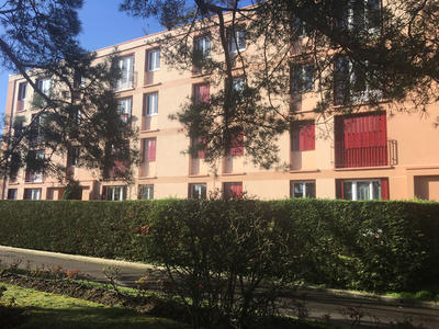 Appartement - 82 m² - 5 pièces