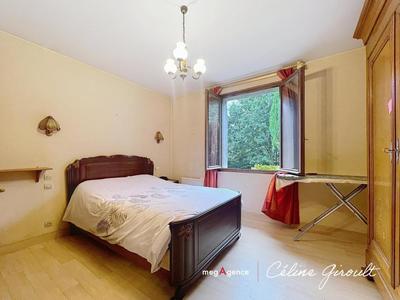 Pavillon - 102 m² - 7 pièces