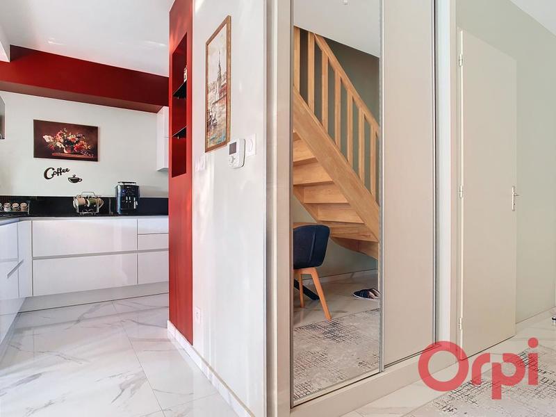 Maison - 122 m² - 5 pièces