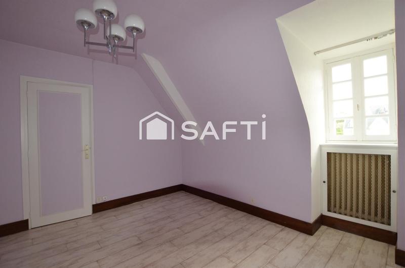 Maison - 231 m² - 8 pièces