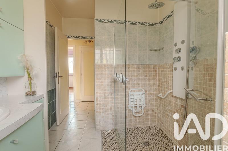 Maison - 130 m² - 7 pièces