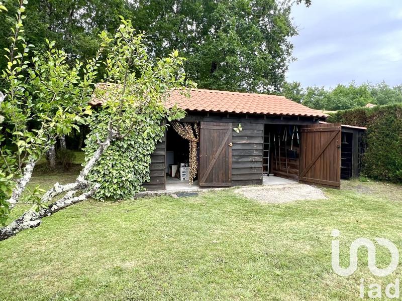 Maison - 202 m² - 7 pièces