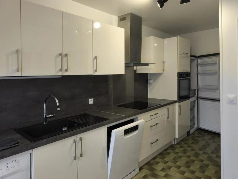 Appartement - 86 m² - 4 pièces