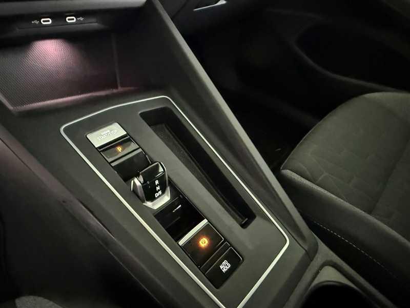 Volkswagen Golf VIII 2.0 Tdi 150ch Dsg 7 Life Plus Goal