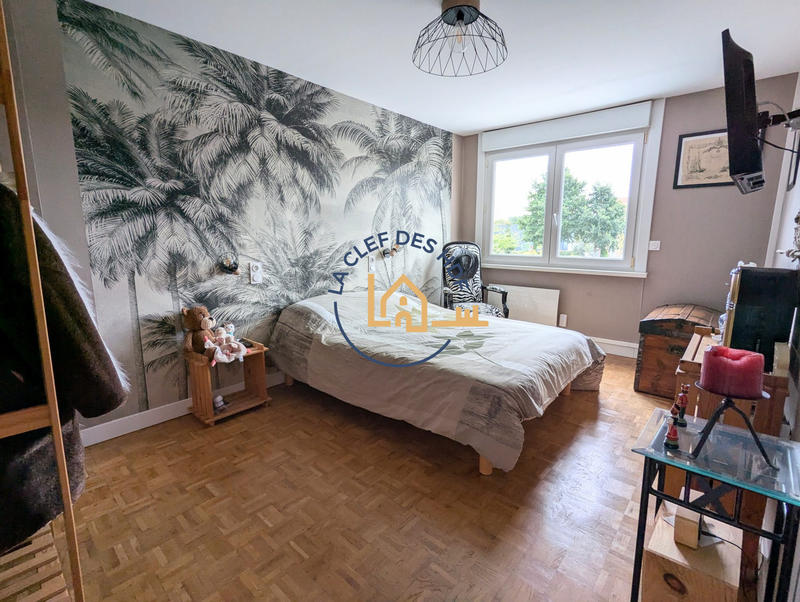 Maison - 105 m² - 4 pièces