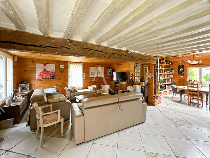 Maison - 139 m² - 6 pièces