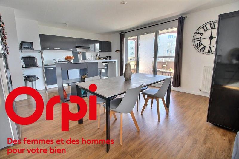 Appartement - 74 m² - 4 pièces