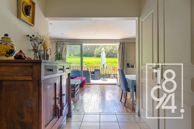 Appartement - 129 m² - 7 pièces