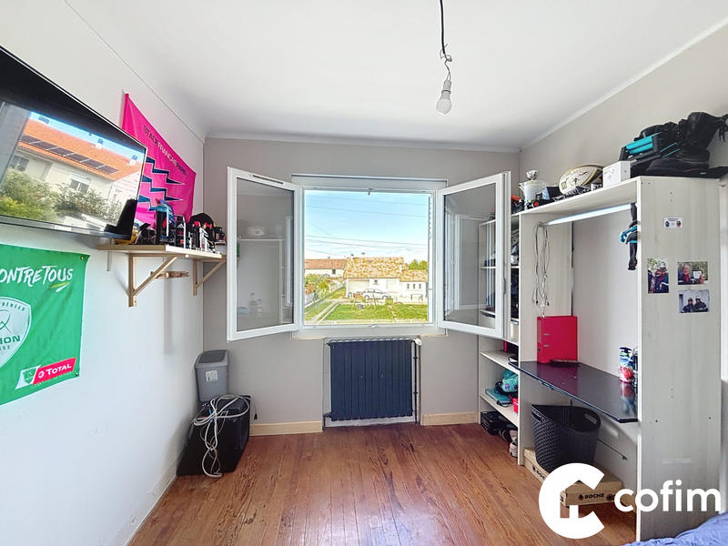 Maison - 107 m² - 6 pièces